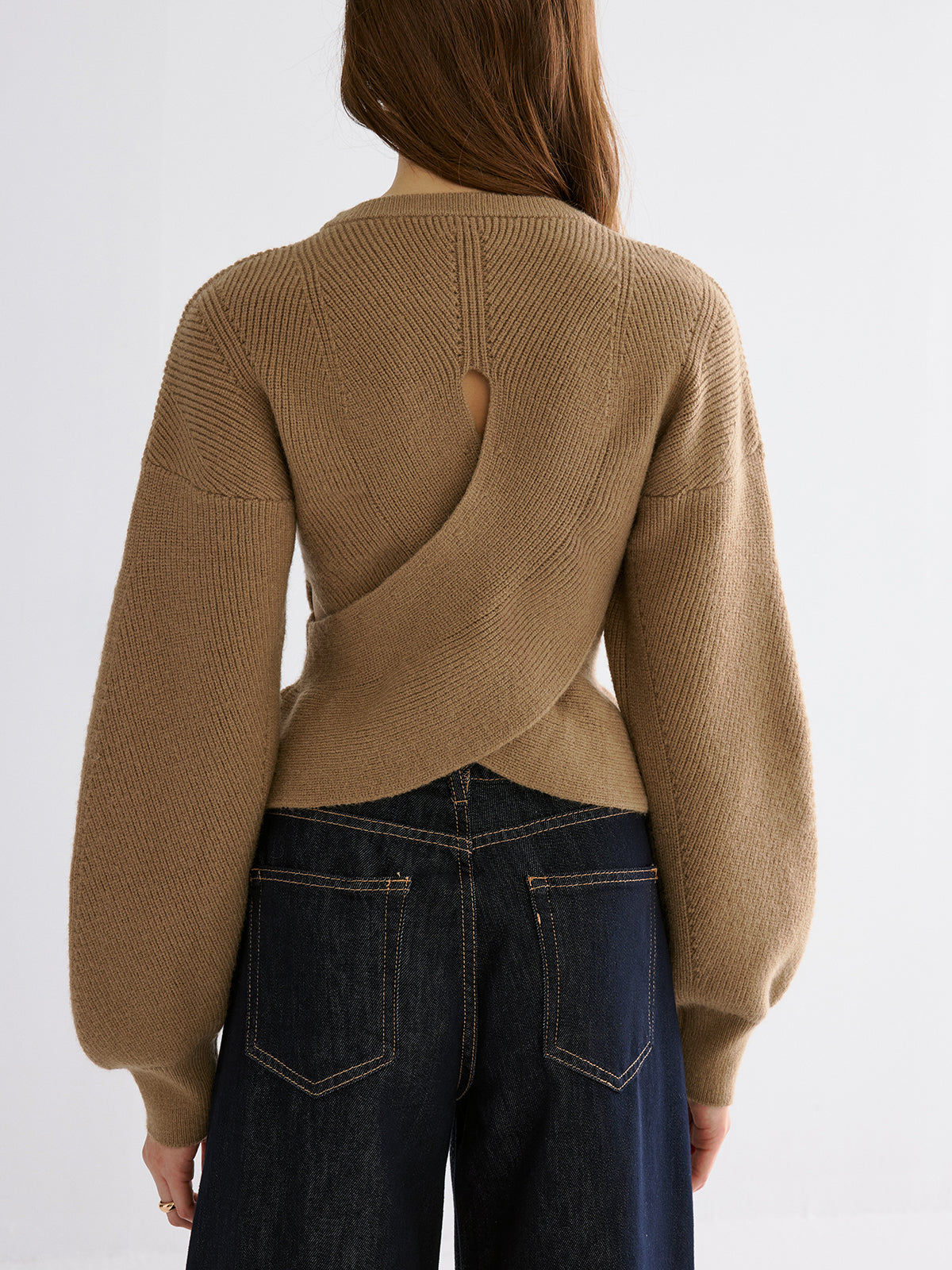 Cut-out Asymmetrical-Hem Sweater
