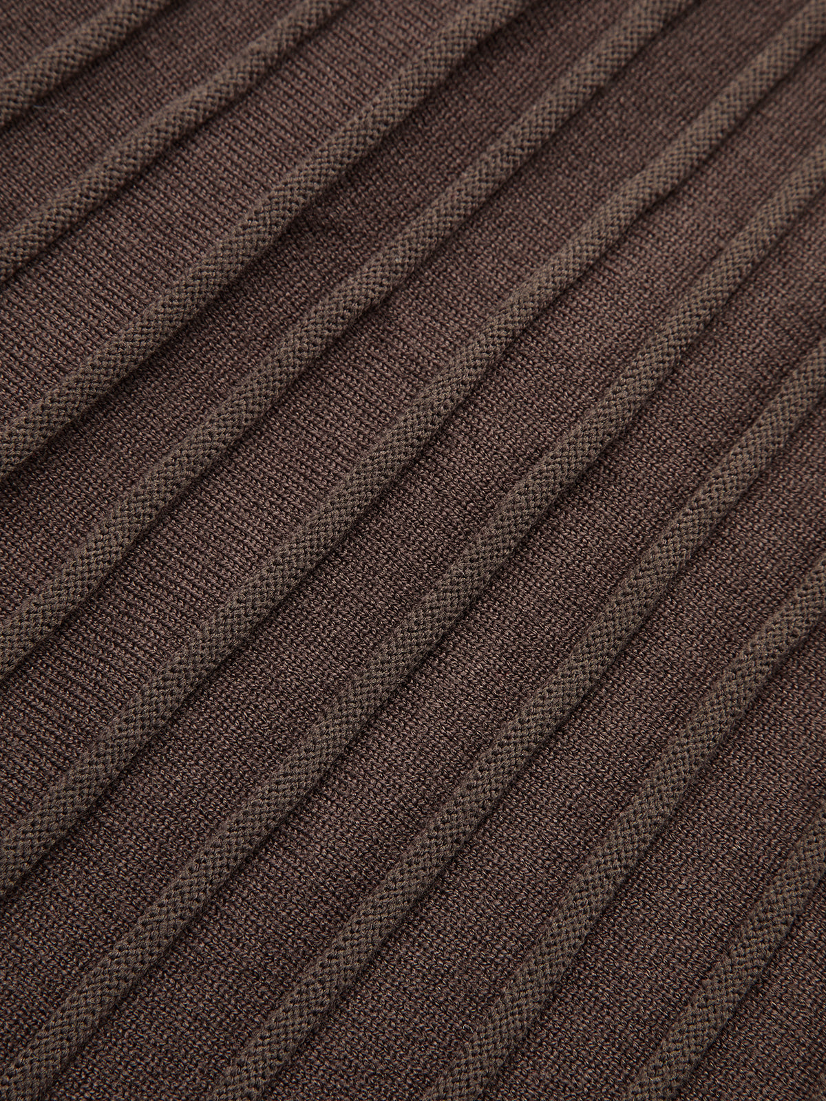 Textured Rib-Knit Mermaid Midi Skirt