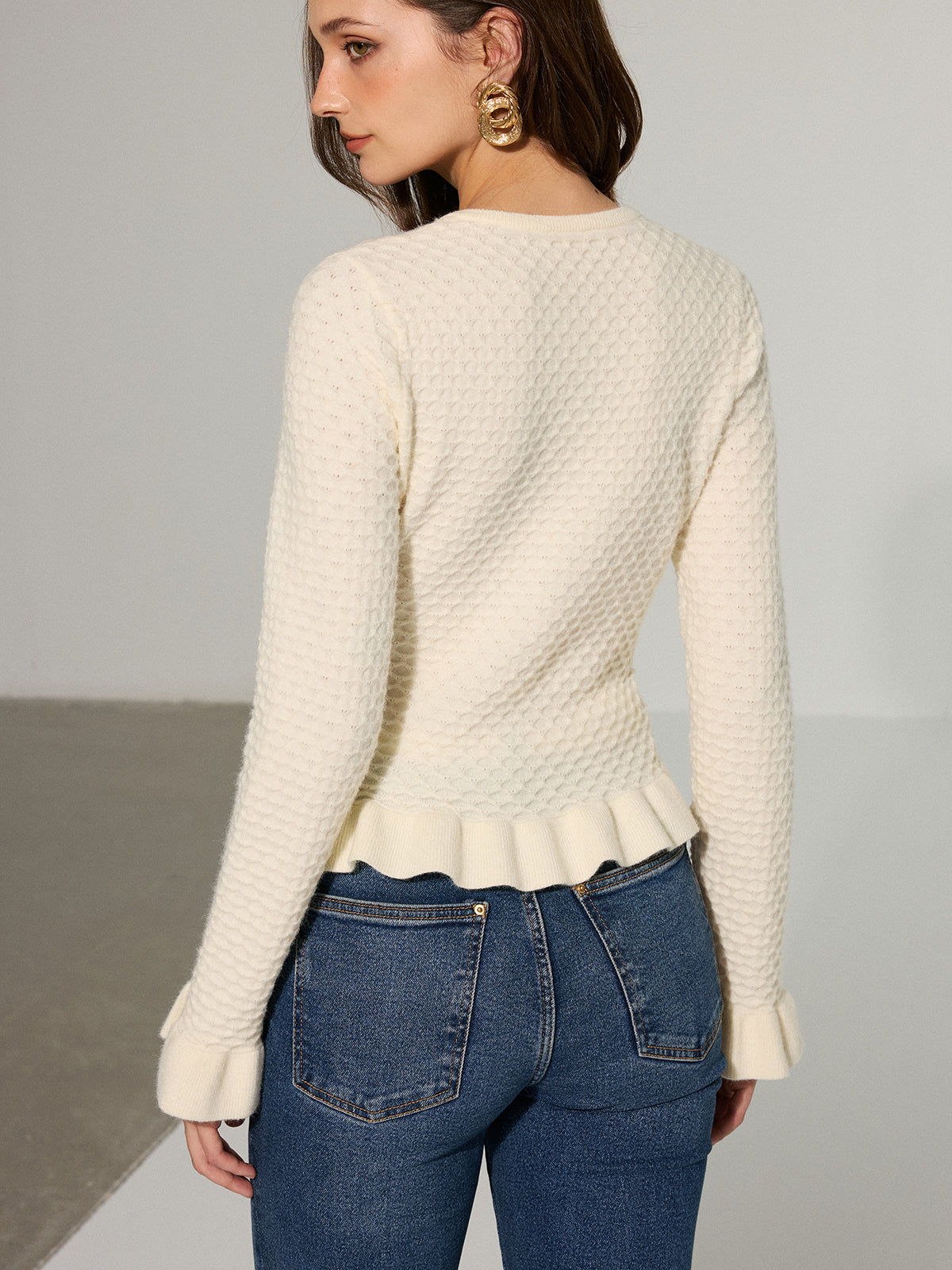 Textured Ruffle Knit Top
