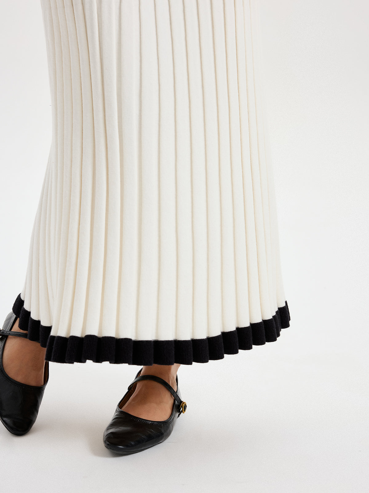 Rib-knit Skirt with Contrasting Ruffles