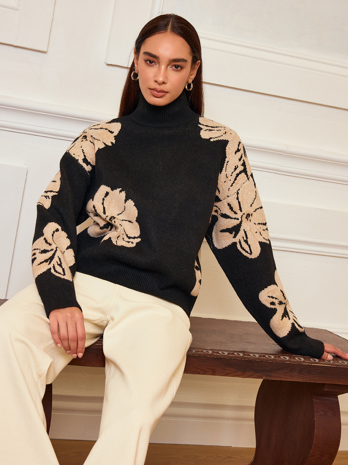 Floral Turtleneck Knit Top