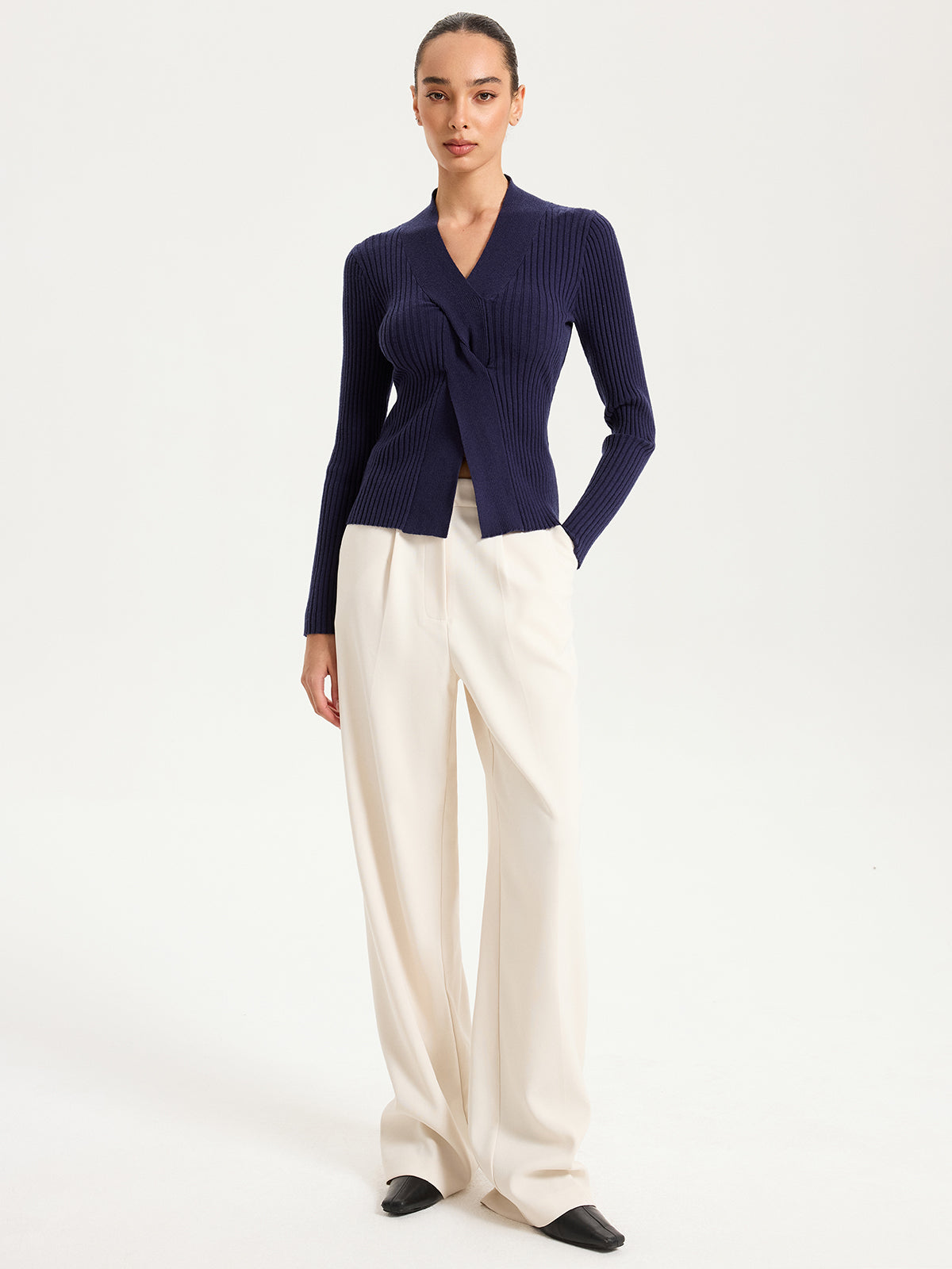 Twisted V-Neck Ribbed Knit Top
