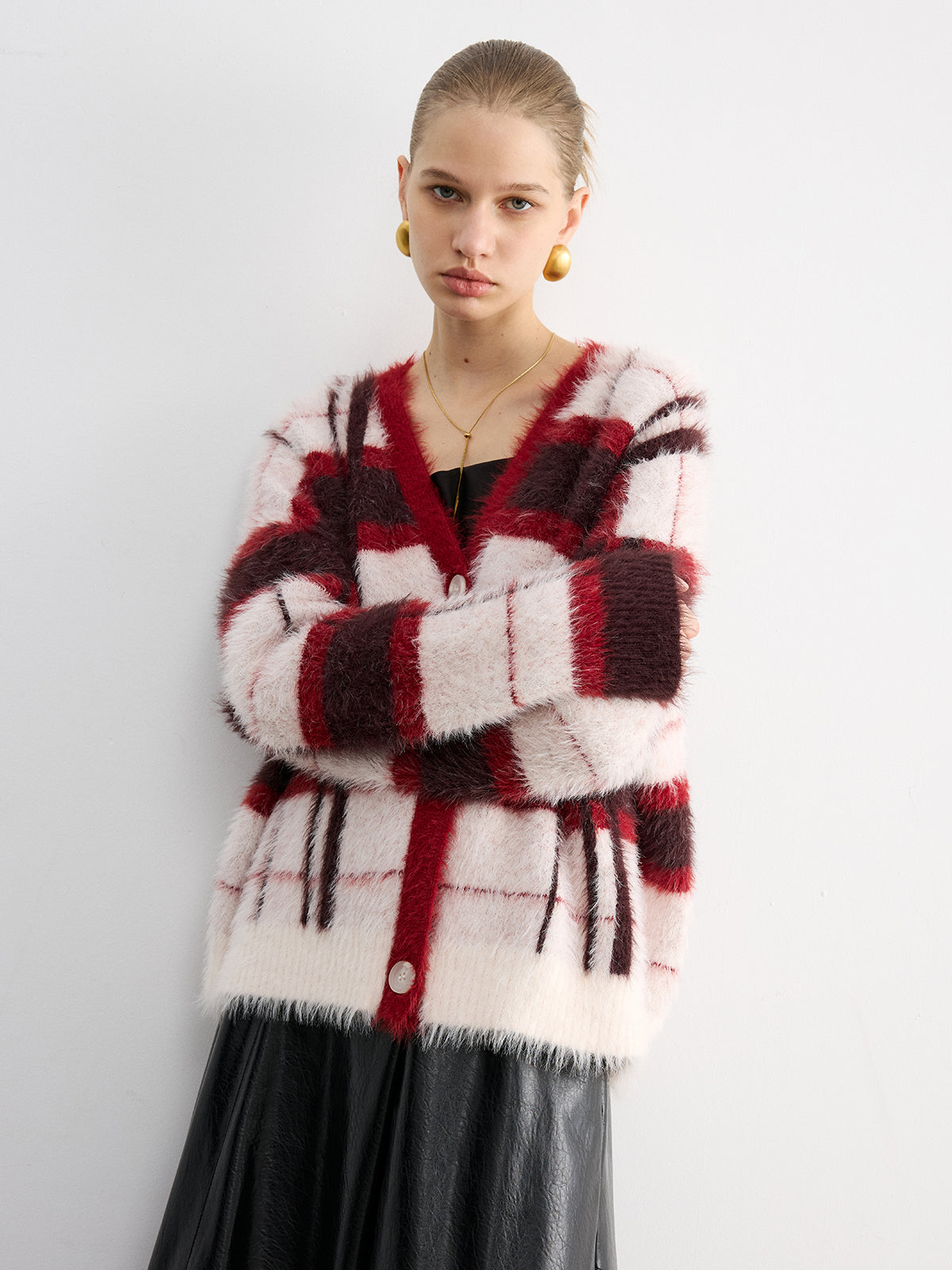 Knit Fluffy Checkered Cardigan