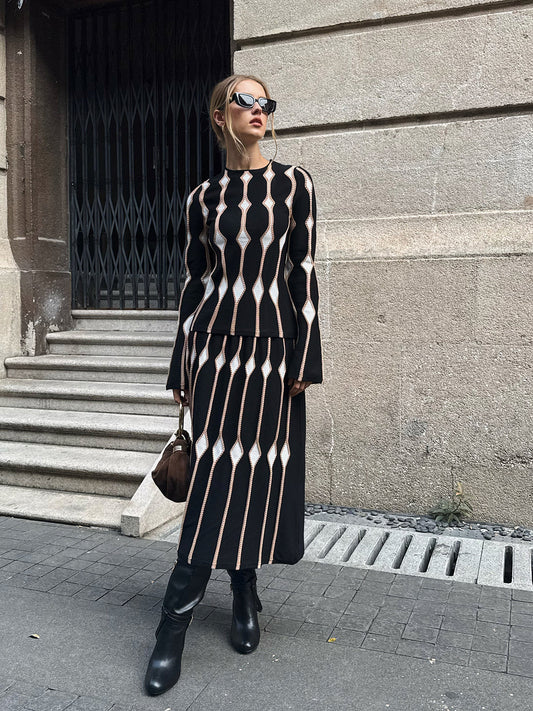 Geometric Pattern Knitted Maxi Skirt