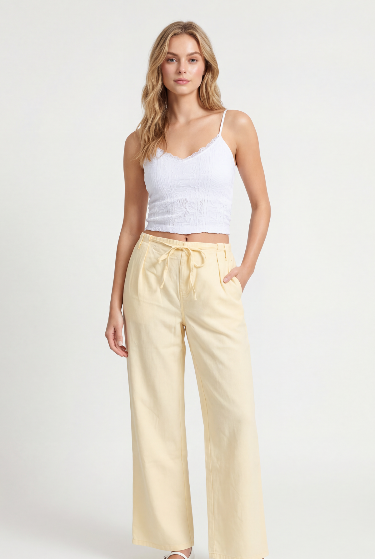 Capri Lace V Neck Crop Top