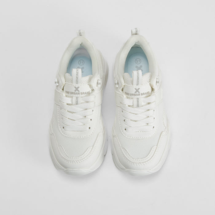 Deportiva chunky color blanco XTI
