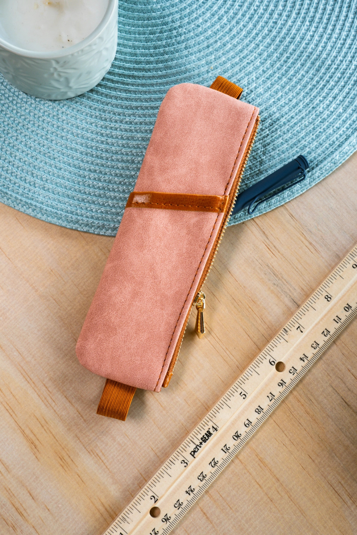 Denik-Dusty-Pink-Notebook-Pouch
