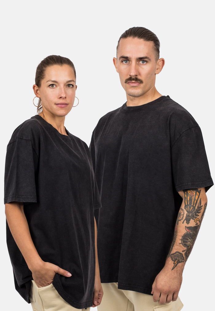 Blackskies-Unisex-Oversized-T-Shirt-Black-Vintage-Male-Female