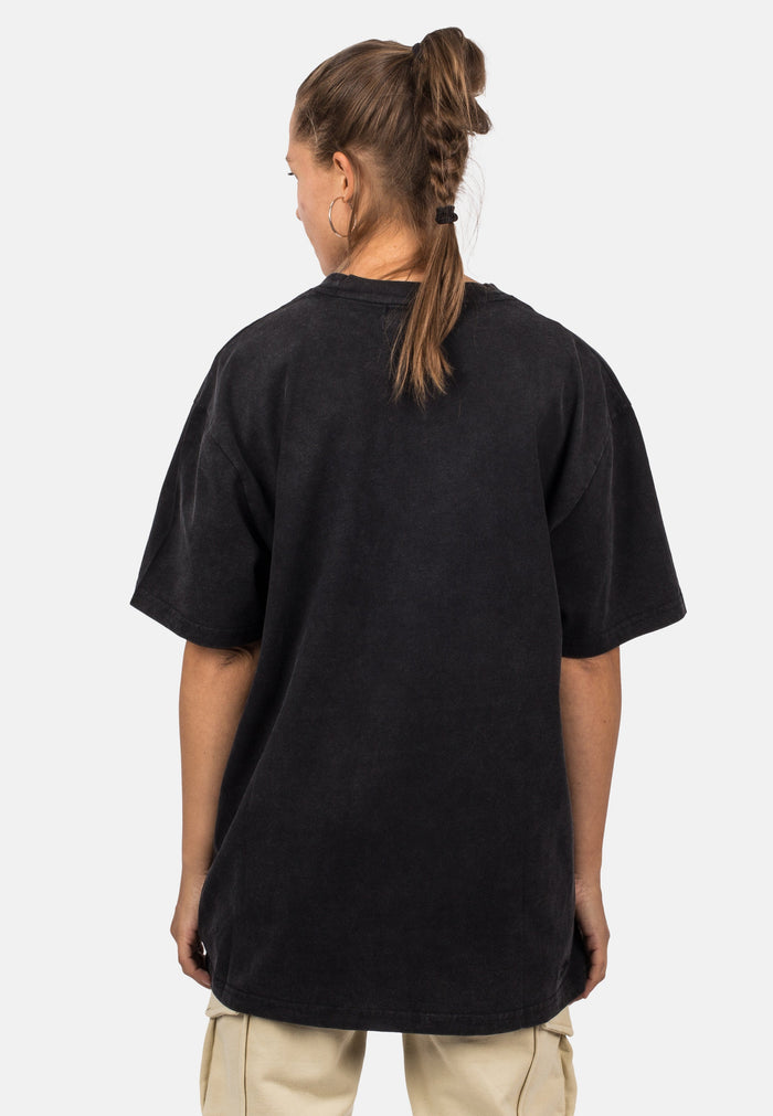 Blackskies-Unisex-Oversized-T-Shirt-Black-Vintage-Female-4