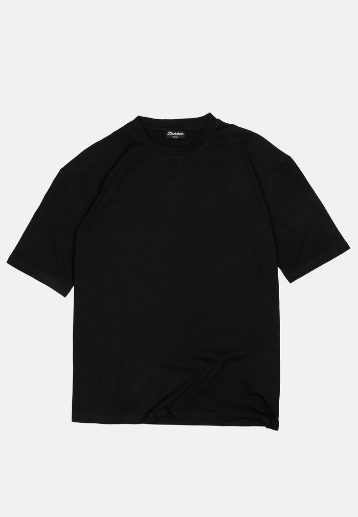 Blackskies-Basic-Oversized-T-Shirt-Black-Men-Model-4
